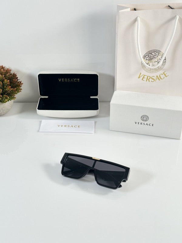 Verrsace Black Sunglasses