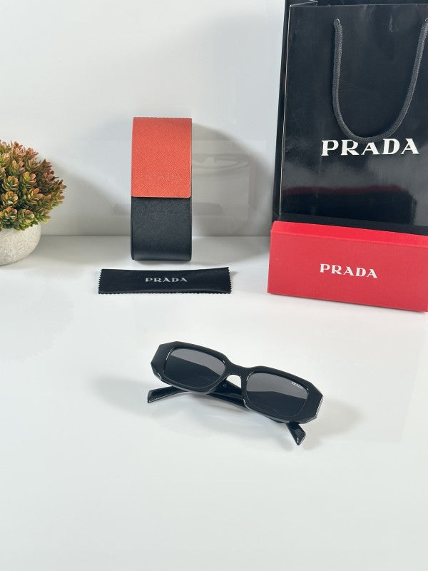Pradaa Black sunglasses