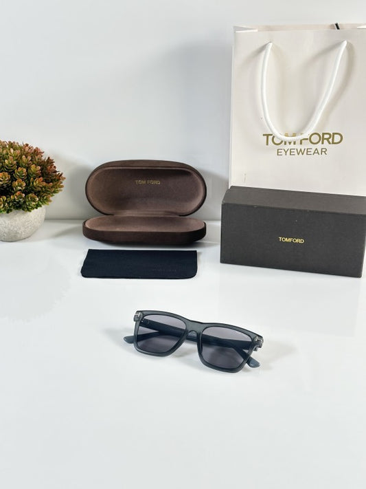 Tomforrd Grey Sunglasses