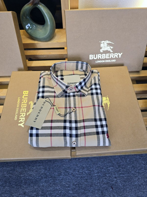 Burbeery Collar Shirt Khakhi